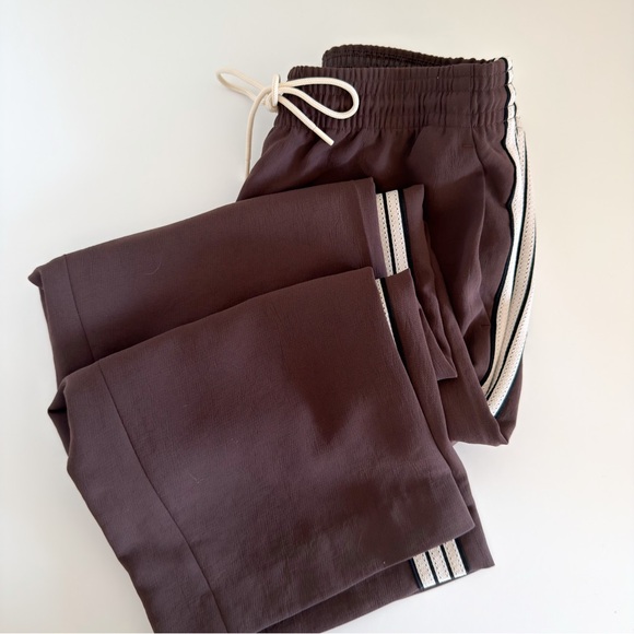 Wilfred Pants - NWT- Wilfred Brown Wide-Leg Track Pants with Cream Side Stripe